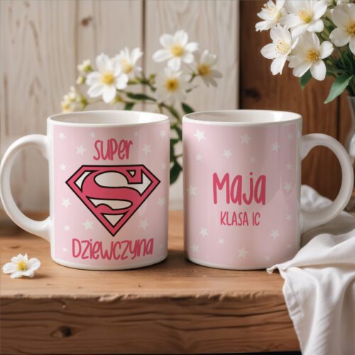 Personalizowany kubek na Dzień Kobiet! Idealny prezent dla dziewczynek w klasie lub przedszkolu. Kubek z imieniem.