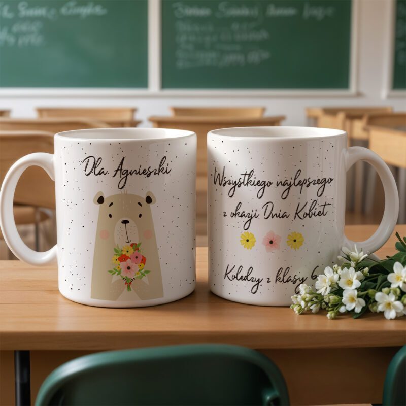 Personalizowany kubek na Dzień Kobiet! Idealny prezent dla dziewczynek w klasie lub przedszkolu. Kubek z imieniem.