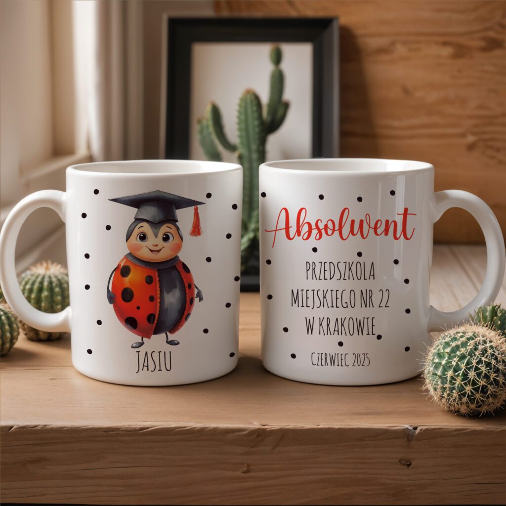 Zakończenie przedszkola prezent Kubek - Upominek z nadrukiem imię dziecka i nazwy przedszkola grupa Biedronki